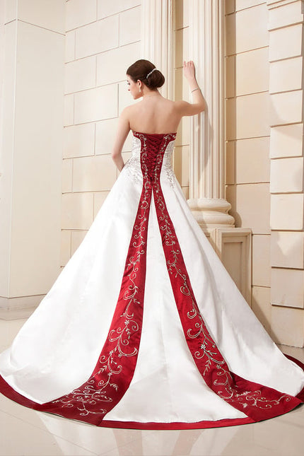 Robe de Soirée Longue Blanche Princesse Traîne Satin Perles - gallery 3