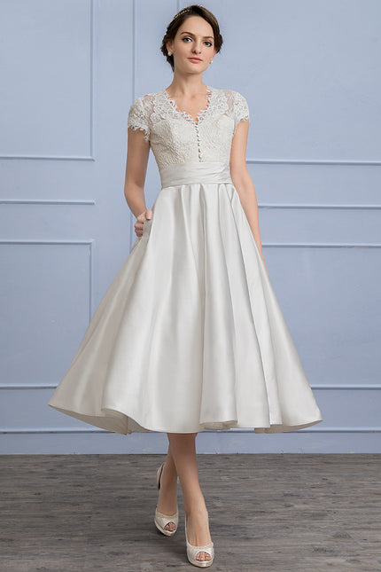 Robe de Soirée Longue Blanche En Satin Et Dentelle