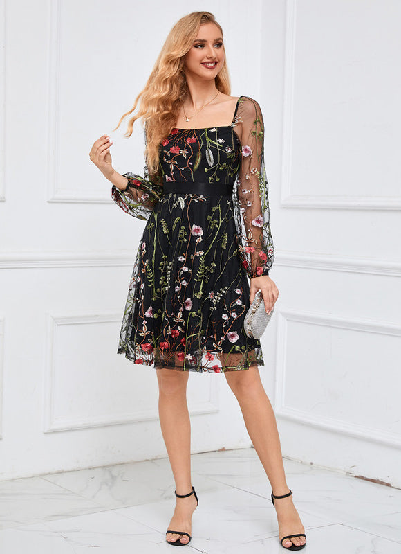 Robe de Soirée Brodée Chic - gallery 7