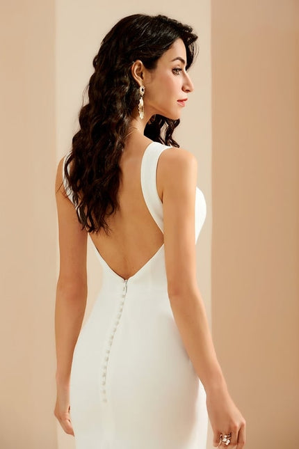 Robe de Soirée Élégance Épure - gallery 1