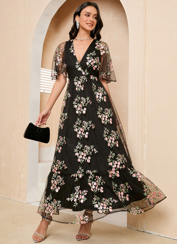 Robe de Soirée Fleur Noire Élégante