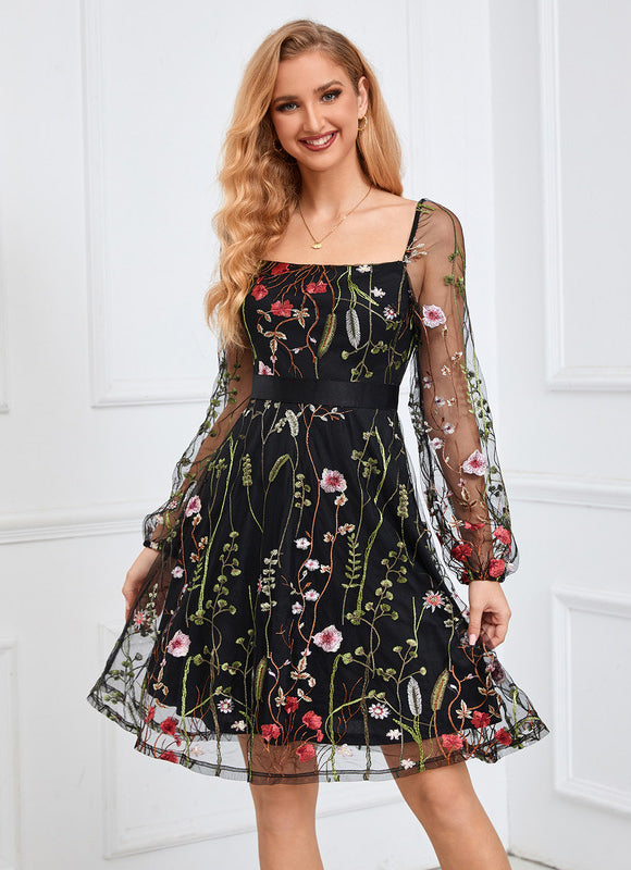 Robe de Soirée Brodée Chic - gallery 6