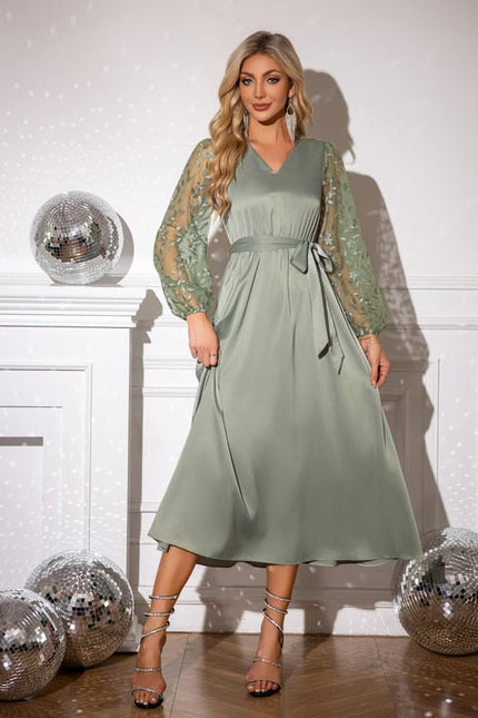 Robe de Soirée Satinée Délicate