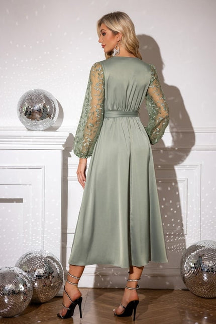 Robe de Soirée Satinée Délicate - gallery 1
