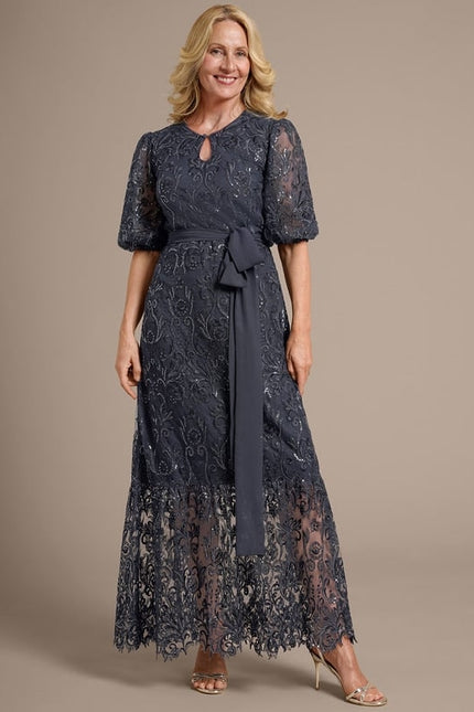 Robe de Soirée Dentelle Élégante