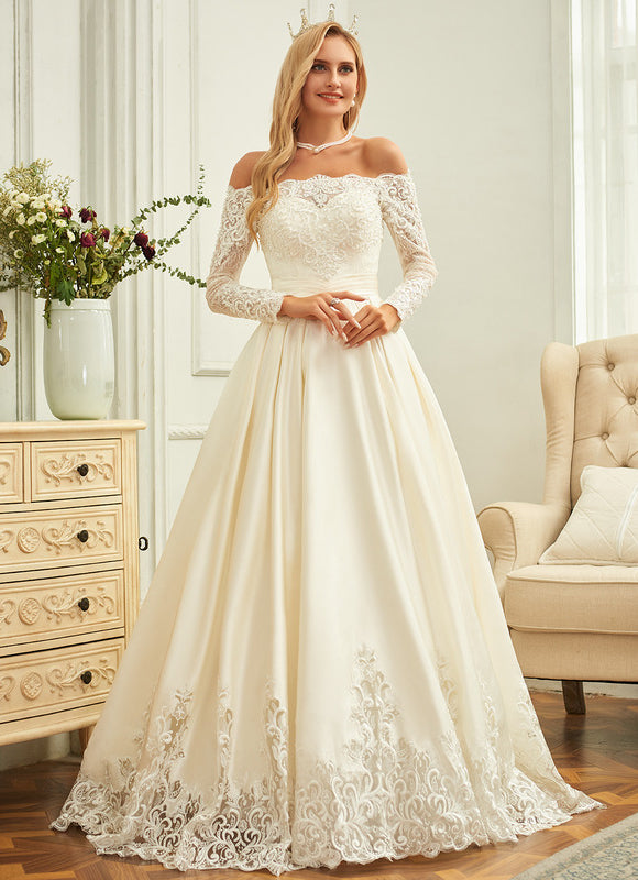 Robe de Soirée Éclat Satiné Élégant