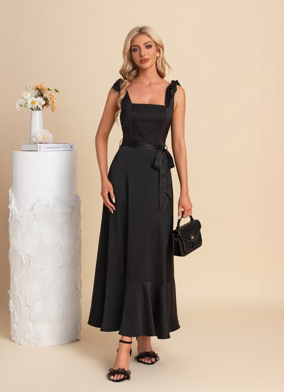 Robe de Soirée Satin Sombre Chic