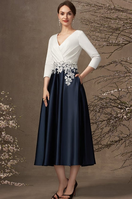 Robe de Soirée Longue Blanche Et Bleue Satin À Dentelle