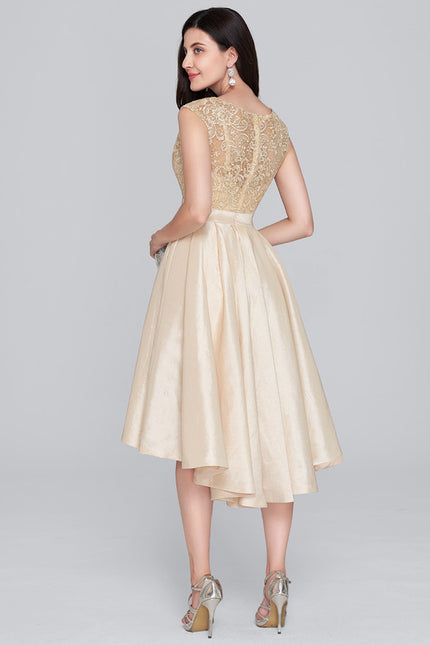 Robe de Soirée Éclat Doré Flottant - gallery 3