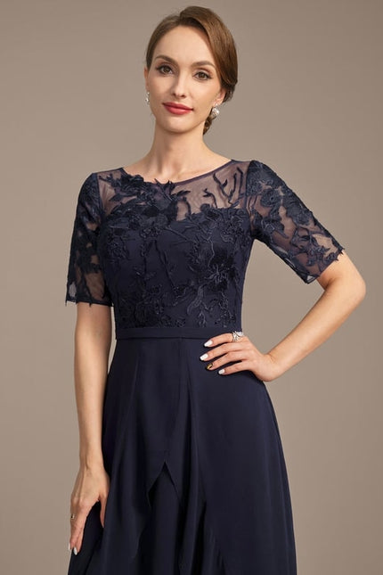 Robe de Soirée Longue Bleu Marine En Dentelle Et Mousseline - gallery 1