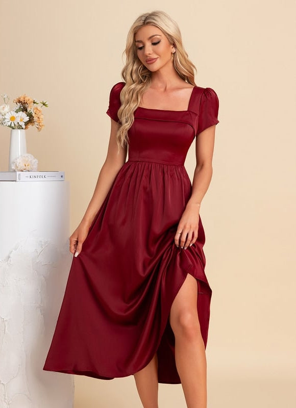 Robe de Soirée Élégance Pourpre Sereine