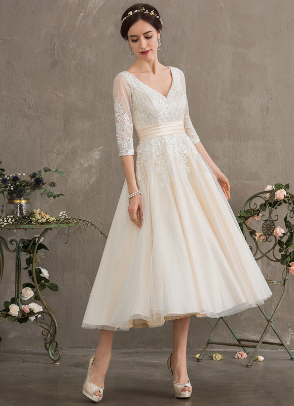 Robe de Soirée Élégance Ivoire Douce