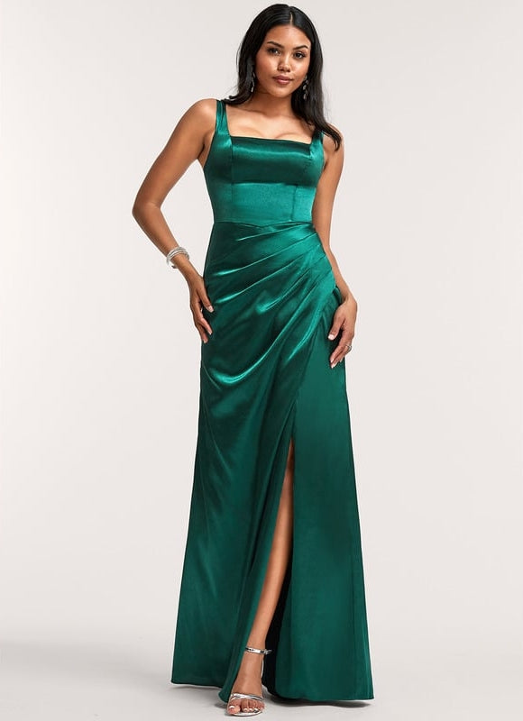 Robe De Soirée Décolleté Carré