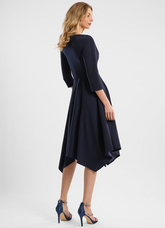 Robe de Soirée Trapèze Chic - gallery 4
