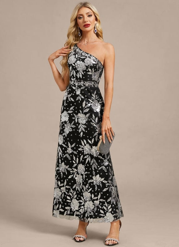 Robe de Soirée Noire Étoilée