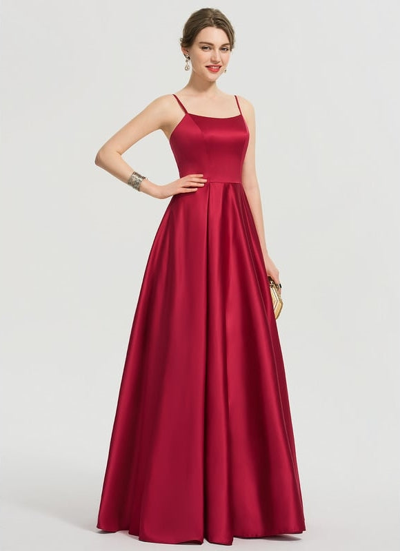 Robe De Soirée Longue Noire Fendue