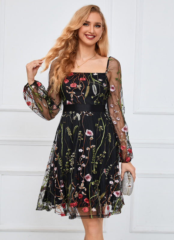 Robe de Soirée Brodée Chic - gallery 8