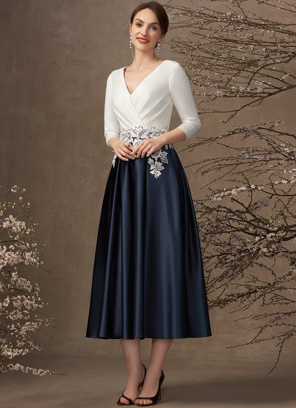 Robe de Soirée Longue Blanche Et Bleue Satin À Dentelle - gallery 3