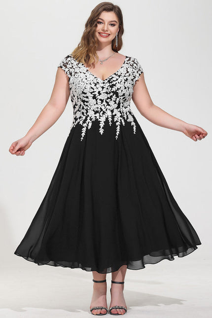 Robe de Soirée Longue Noire Et Blanche Dentelle Mousseline - gallery 8