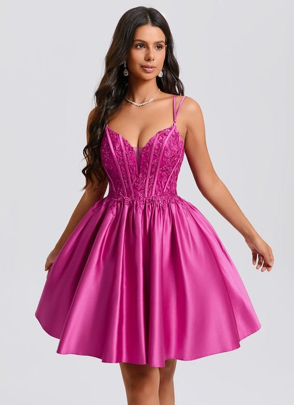Robe de Soirée Satinée Éclatante - gallery 1