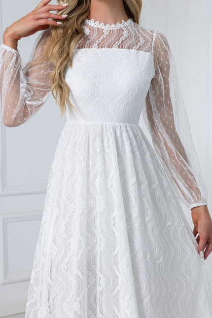 Robe De Soirée En Dentelle Classe Chic Et Glamour - gallery 3