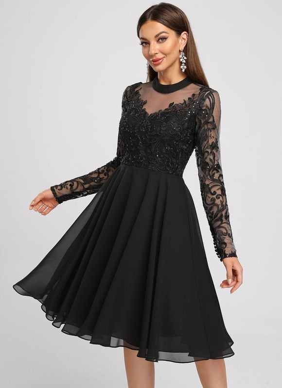 Robe de Soirée Capeline Élégante