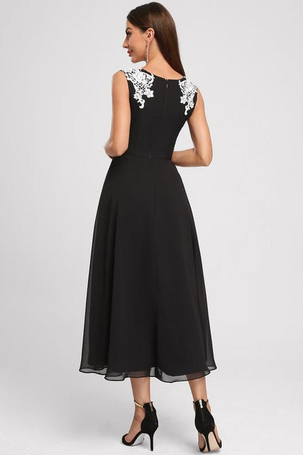 Robe de Soirée Élégance Sereine - gallery 1