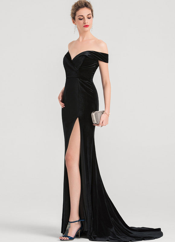 Robe de Soirée Velours Noir Élancé