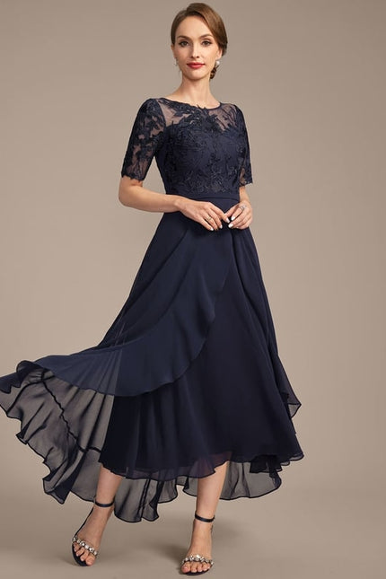 Robe de Soirée Longue Bleu Marine En Dentelle Et Mousseline - gallery 5