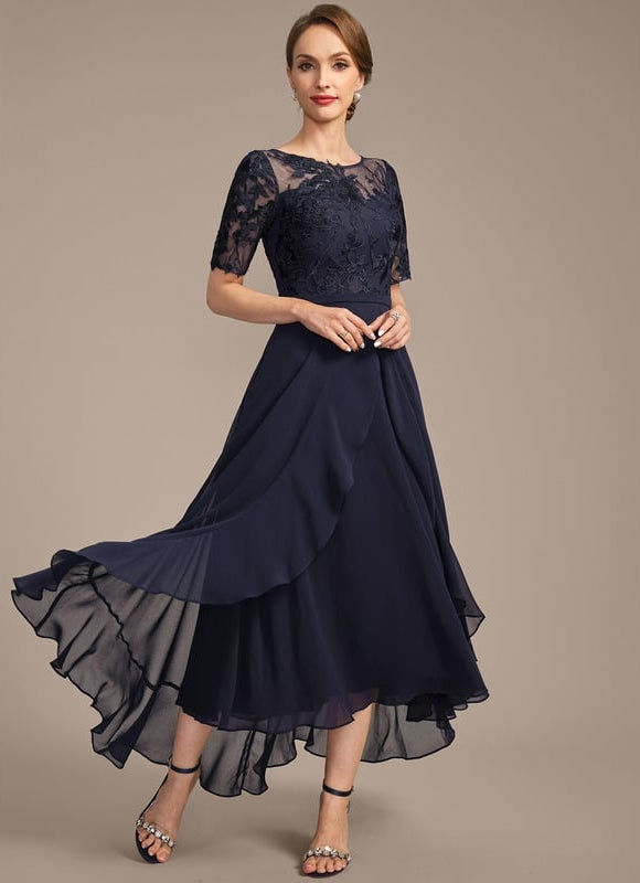 Robe de Soirée Longue Bleu Marine En Dentelle Et Mousseline - gallery 5